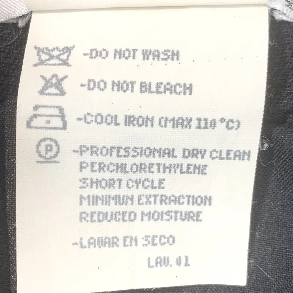 Vintage Giorgio Armani Le Collezioni Wool Skirt -Size 8 Italy - Picture 7 of 8